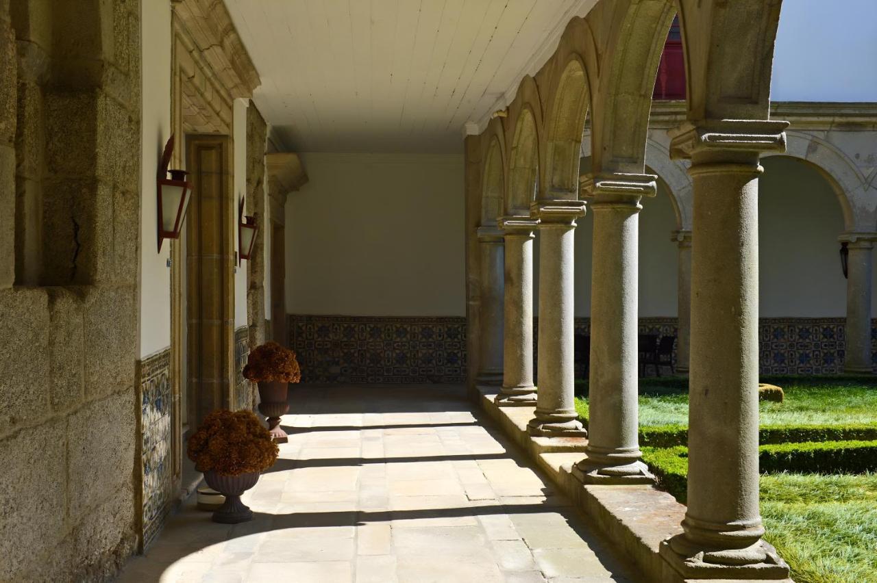 Pousada Mosteiro De Guimaraes Ngoại thất bức ảnh Cloister of the monastery