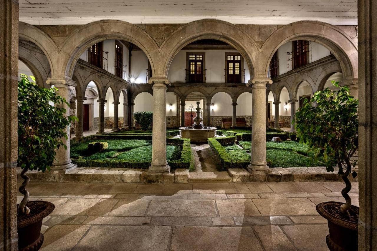 Pousada Mosteiro De Guimaraes Ngoại thất bức ảnh The University of Salamanca